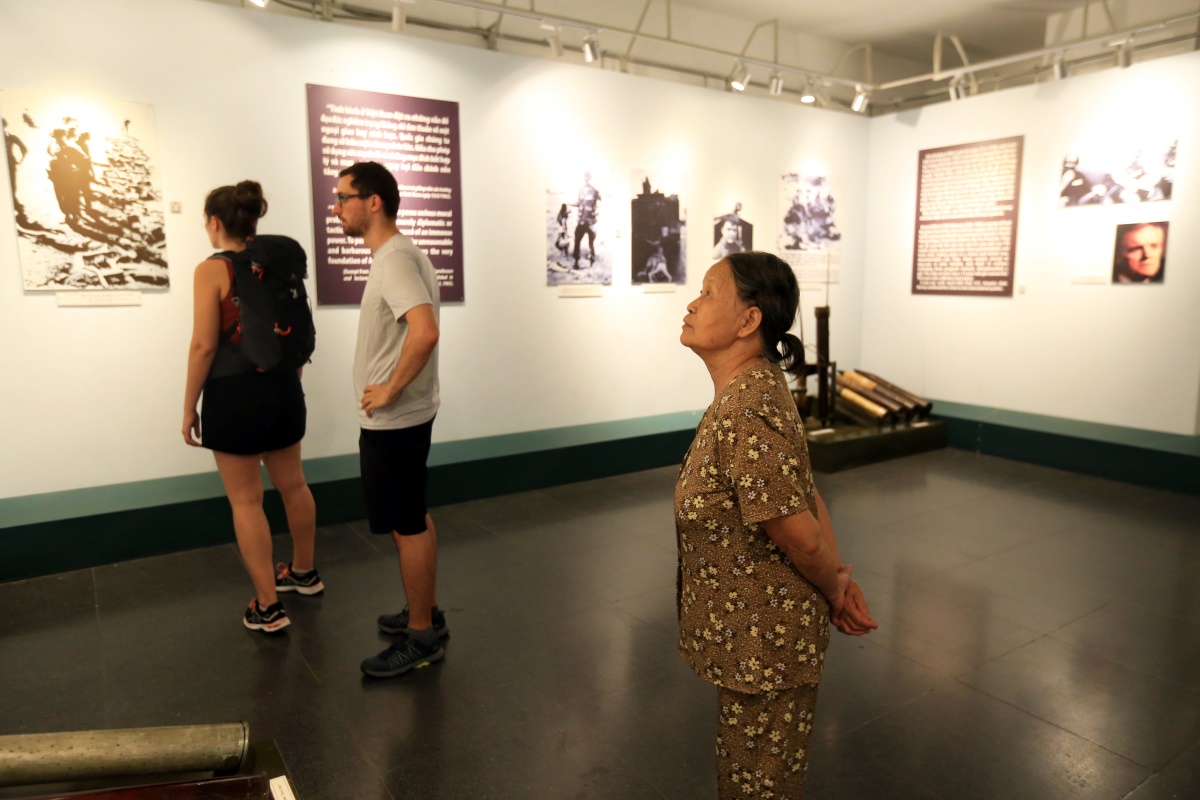 war remnants museum visitors