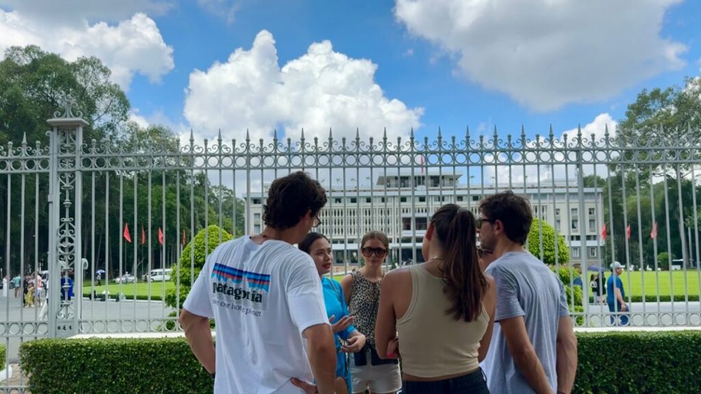Which Saigon tour is right for you - KissTour city tour by motorbike