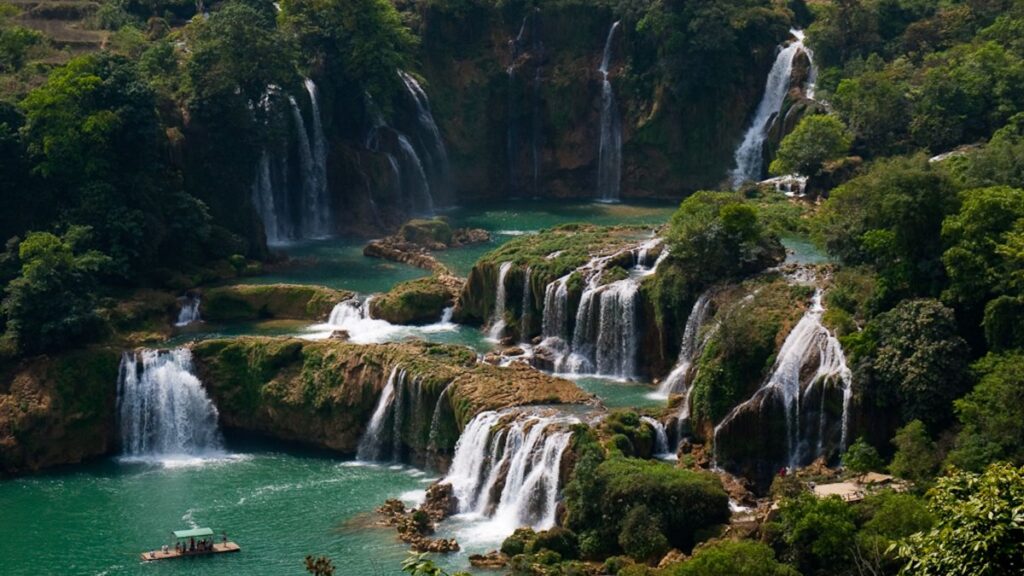 Ban Gioc Waterfall on the Vietnam–China border