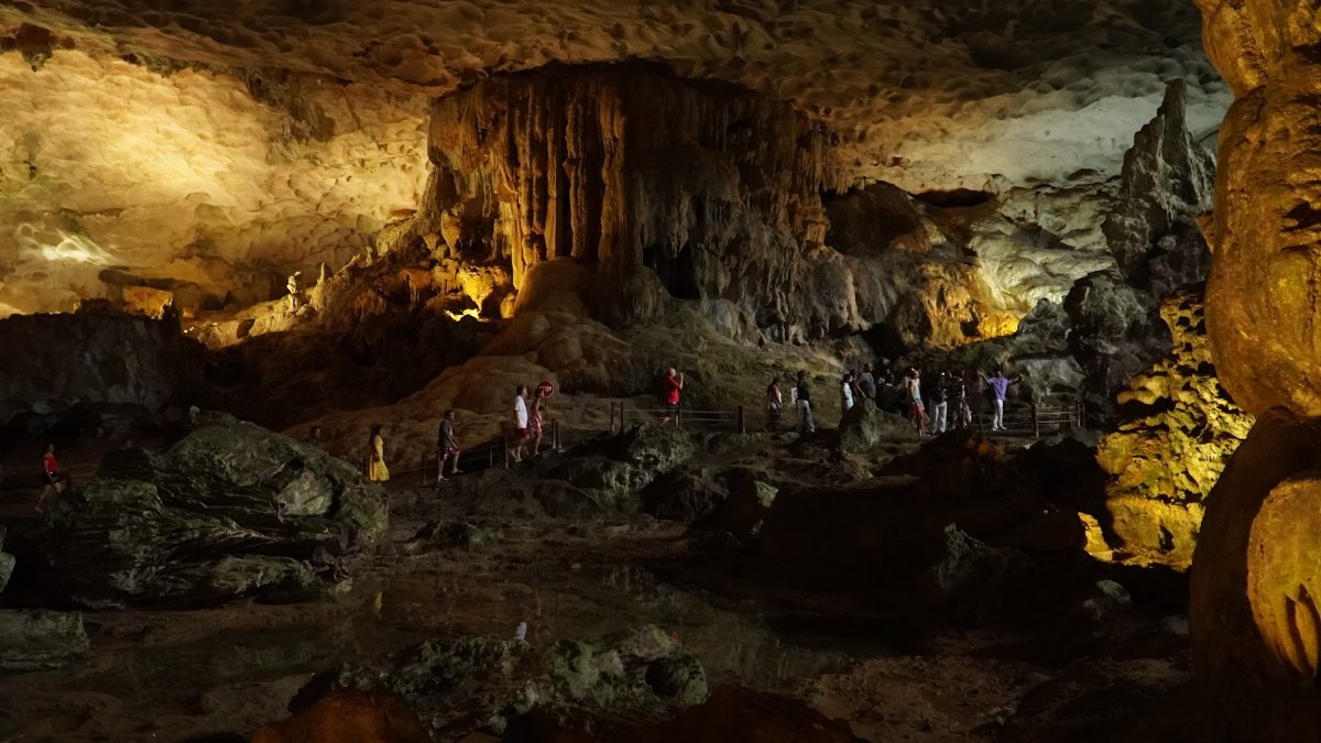 Inside Sung Sot Cave, Ha Long Bay