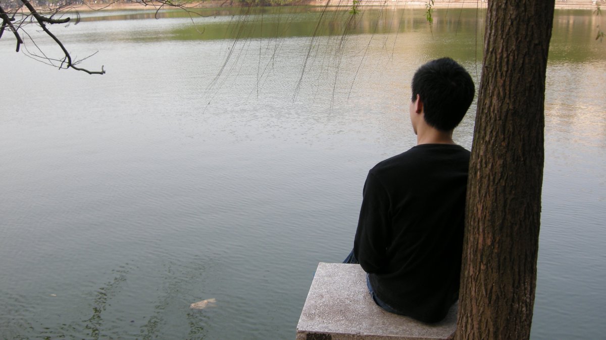 A quiet view over Hoan Kiem Lake in Hanoi
