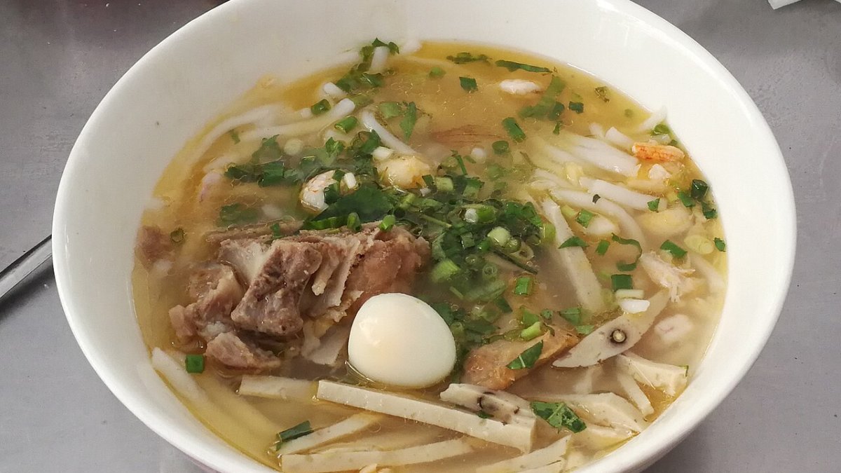 Pho bo with beef, a classic Vietnamese breakfast
