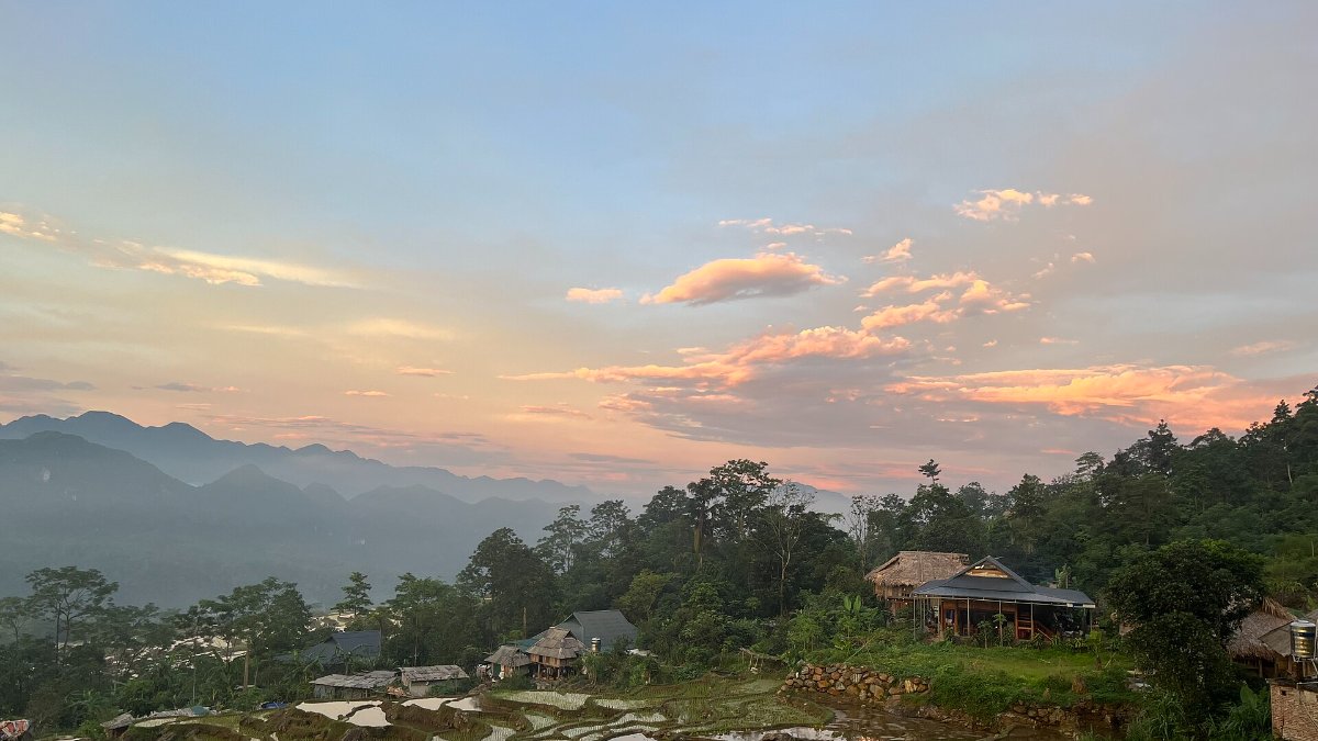 A valley view in Pu Luong